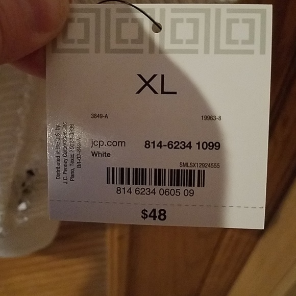 Sweater - Picture 3 of 3